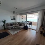 Luris Split