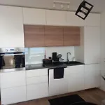 Luris Apartman *