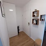 Luris Split